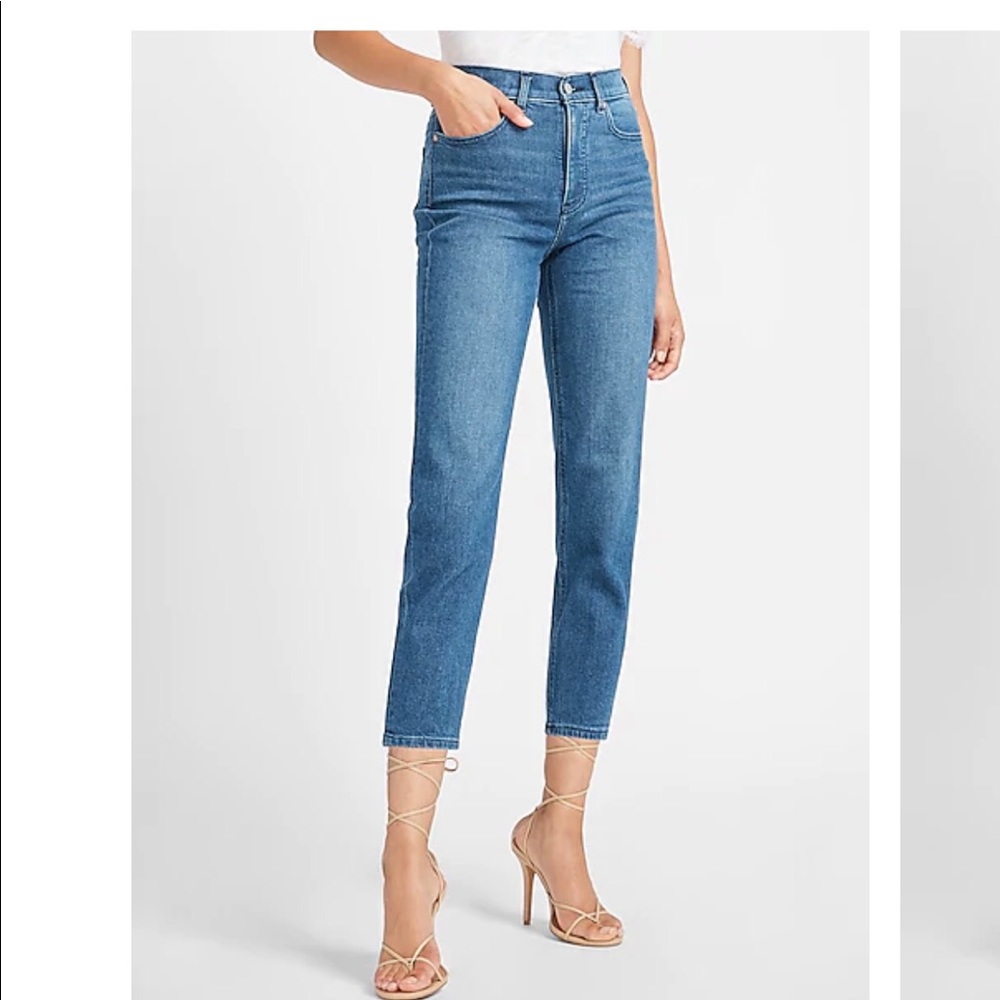 EXPRESS High Waisted Dark Wash Mom Jeans